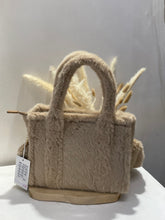Charger l'image dans la galerie, Little Doggy beige
