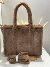 Charger l'image dans la galerie, Doggy taupe
