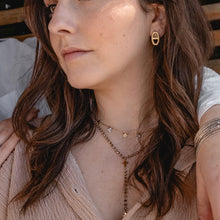 Charger l'image dans la galerie, ESTHER chapelet avec perles dorées
