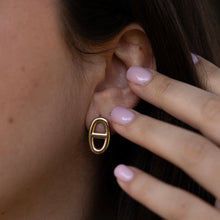Charger l'image dans la galerie, GULIA boucle d’oreille pendante
